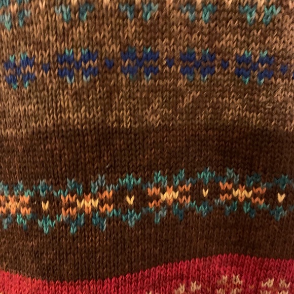 Classic Elements Petite Zipper Sweater - Picture 14 of 16